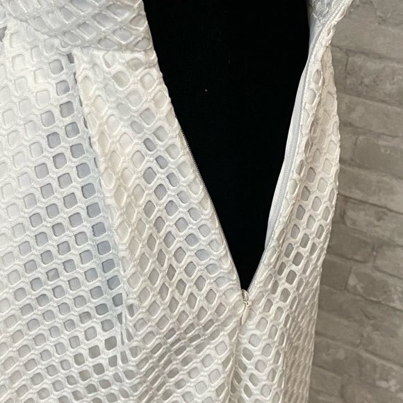 SOLD | Elegant Perforated Eyelet Poodle Skirt NWOT ⚡️HOST PICK⚡️ - Picture 9 of 14